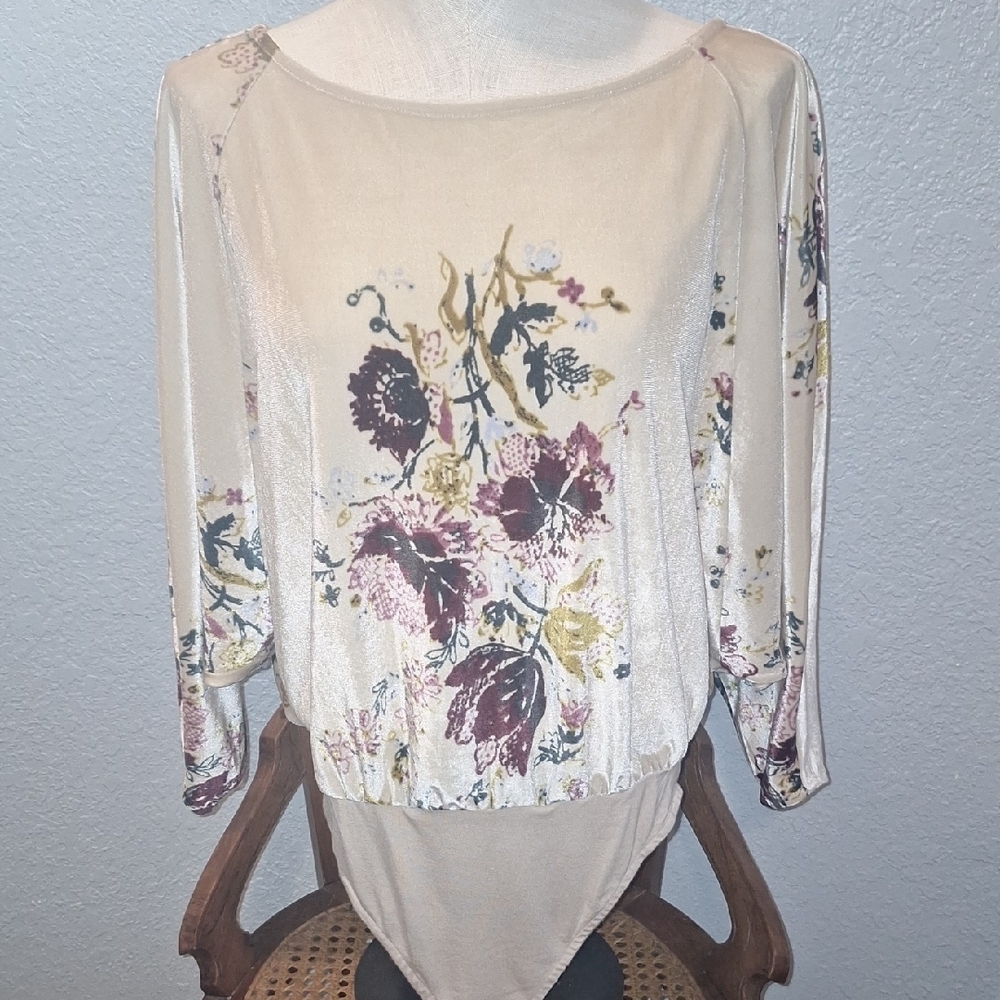 Free People Cream Velvet Bodysuit with Dolman Sleeves and Relaxed Fit